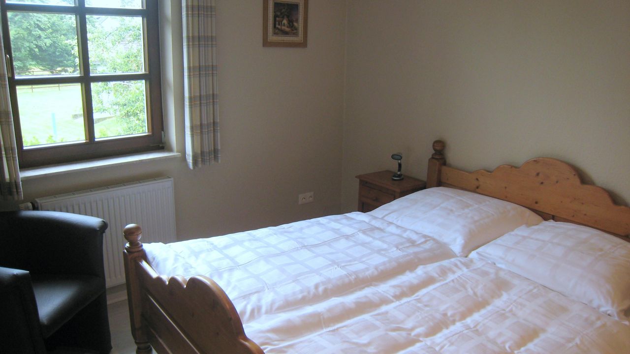 Scflafzimmer 2 Scflafzimmer 2